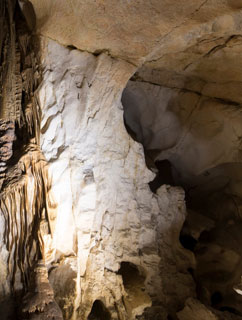 Cueva del Puerto
